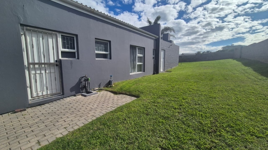 To Let 3 Bedroom Property for Rent in Myburgh Park Western Cape